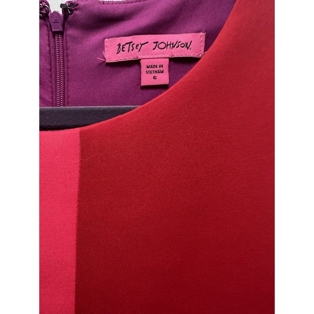 Betsey Johnson Shift Dress Sz 6  Pink Fuschia Red Retro Style NWOT - Picture 2 of 8